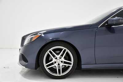 2016 Mercedes-Benz E-Class, $17995. Photo 5