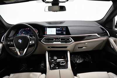 2023 BMW X6, $59995. Photo 7
