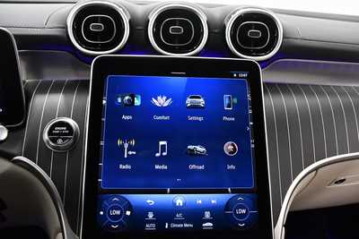 2023 Mercedes-Benz GLC-Class, $43495. Photo 11