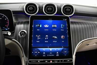 2023 Mercedes-Benz GLC-Class, $43495. Photo 12