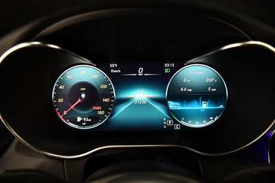 2021 Mercedes-Benz GLC-Class, $40995. Photo 10