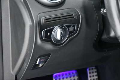 2021 Mercedes-Benz GLC-Class, $40995. Photo 8