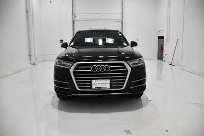 2019 Audi Q7, $17795. Photo 2