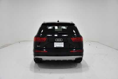 2019 Audi Q7, $17795. Photo 4