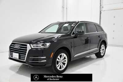 2019 Audi Q7, $17795. Photo 1