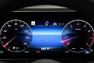 2025 Mercedes-Benz GLE-Class, $74145. Photo 10