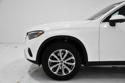 2025 Mercedes-Benz GLC-Class, $54245. Photo 5