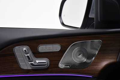 2025 Mercedes-Benz GLS-Class, $95365. Photo 12