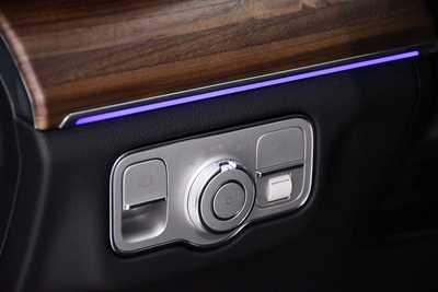 2025 Mercedes-Benz GLS-Class, $95365. Photo 8