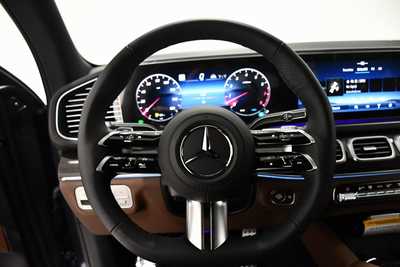 2025 Mercedes-Benz GLS-Class, $97270. Photo 9