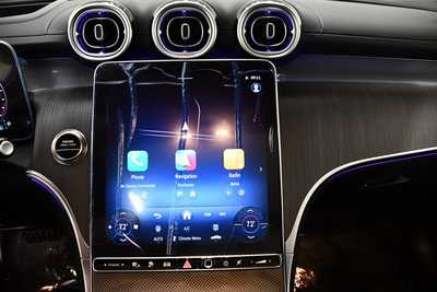 2025 Mercedes-Benz GLC-Class, $75350. Photo 11