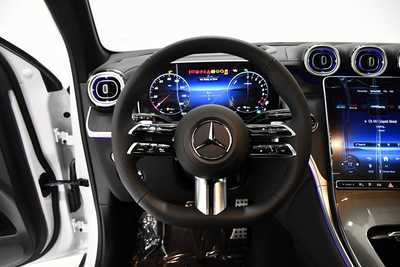 2025 Mercedes-Benz GLC-Class, $75350. Photo 9