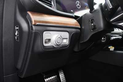 2025 Mercedes-Benz GLS-Class, $107000. Photo 8