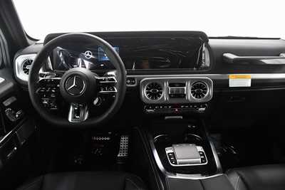 2025 Mercedes-Benz G-Class, $198800. Photo 7