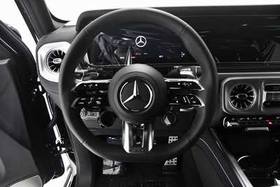 2025 Mercedes-Benz G-Class, $198800. Photo 9