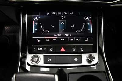 2021 Audi Q7, $31995. Photo 12
