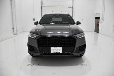 2021 Audi Q7, $31995. Photo 2