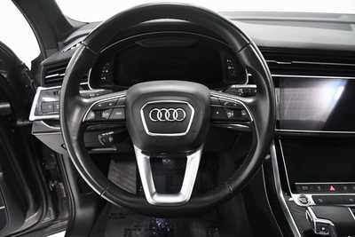 2021 Audi Q7, $31995. Photo 9