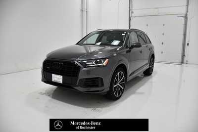 2021 Audi Q7, $31995. Photo 1