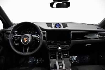 2022 Porsche Macan, $45995. Photo 7
