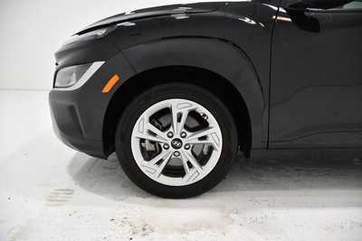 2023 Hyundai Kona, $22495. Photo 5