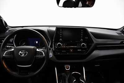 2021 Toyota Highlander, $37495. Photo 7