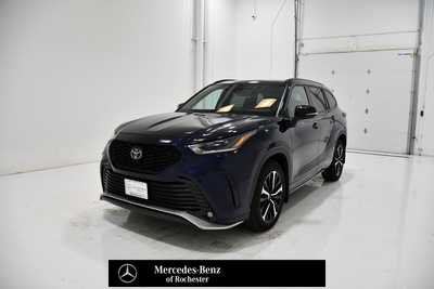 2021 Toyota Highlander, $37495. Photo 1