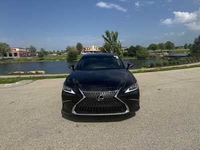 2020 Lexus ES Series, $29995. Photo 6