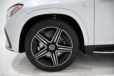 2025 Mercedes-Benz GLE-Class, $82865. Photo 6