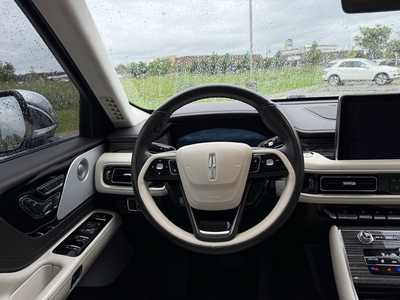 2021 Lincoln Aviator, $43995. Photo 7