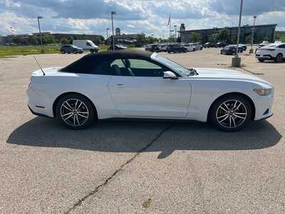 2016 Ford Mustang, $17495. Photo 4