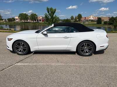 2016 Ford Mustang, $17495. Photo 8