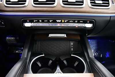 2025 Mercedes-Benz GLS-Class, $98615. Photo 12
