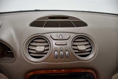 2003 Mercedes-Benz SL-Class, $17995. Photo 11