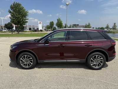 2020 Lincoln Corsair, $26995. Photo 2