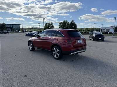 2022 Mercedes-Benz GLC-Class, $37995. Photo 2