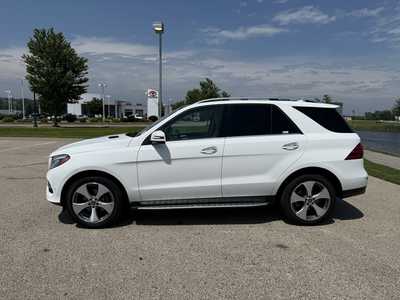 2017 Mercedes-Benz GLE-Class, $18995. Photo 2