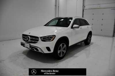 2022 Mercedes-Benz GLC-Class, $36995. Photo 1