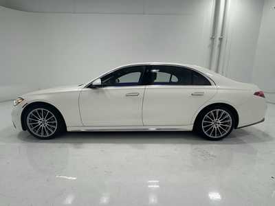 2022 Mercedes-Benz S-Class, $67495. Photo 3