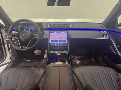 2022 Mercedes-Benz S-Class, $67495. Photo 5