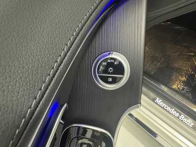2022 Mercedes-Benz S-Class, $67495. Photo 8