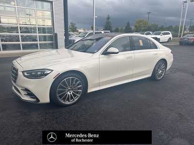 2022 Mercedes-Benz S-Class, $71995. Photo 1