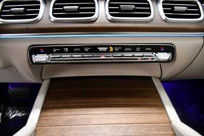 2025 Mercedes-Benz GLS-Class, $90980. Photo 12