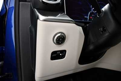 2025 Mercedes-Benz GLC-Class, $68550. Photo 9