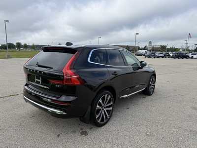 2023 Volvo XC60, $40995. Photo 4