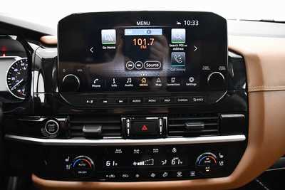 2022 Nissan Pathfinder, $31495. Photo 11