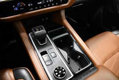 2022 Nissan Pathfinder, $31495. Photo 12