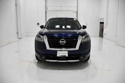 2022 Nissan Pathfinder, $31495. Photo 2