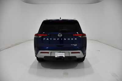 2022 Nissan Pathfinder, $31495. Photo 4