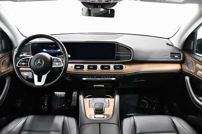 2023 Mercedes-Benz GLS-Class, $63995. Photo 7